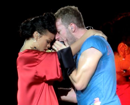 Rihanna & Chris Martin -- Dinner  Date?